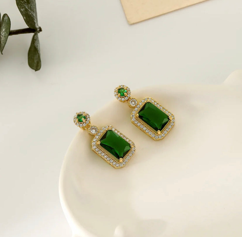 Emerald Danglers Earrings