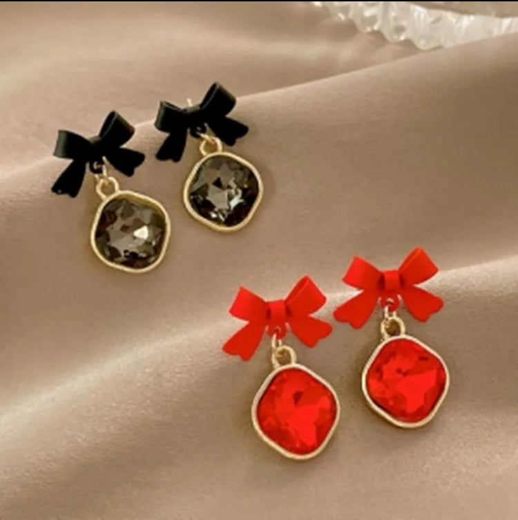 Retro Bow Earrings