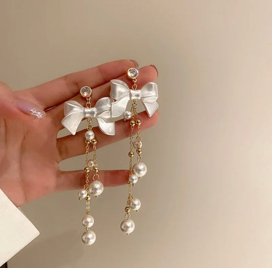 Bow Knot Pearl Danglers