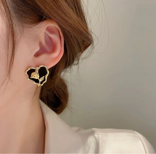 Black Heart With Gold Rose Studs