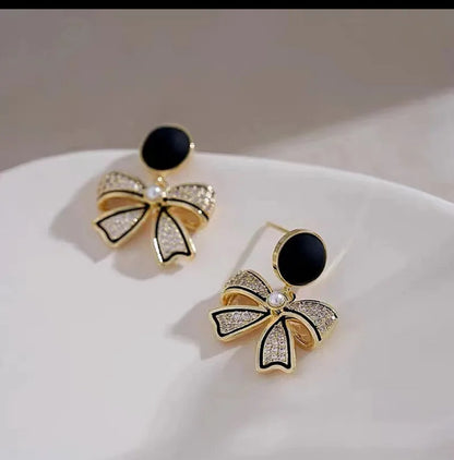 Black Onyx Bow Earrings
