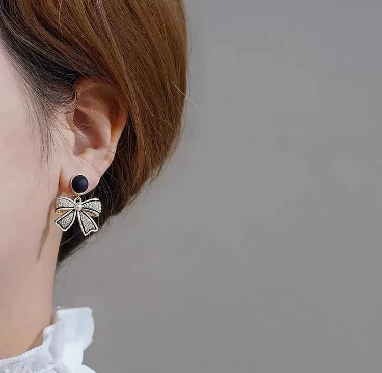 Black Onyx Bow Earrings