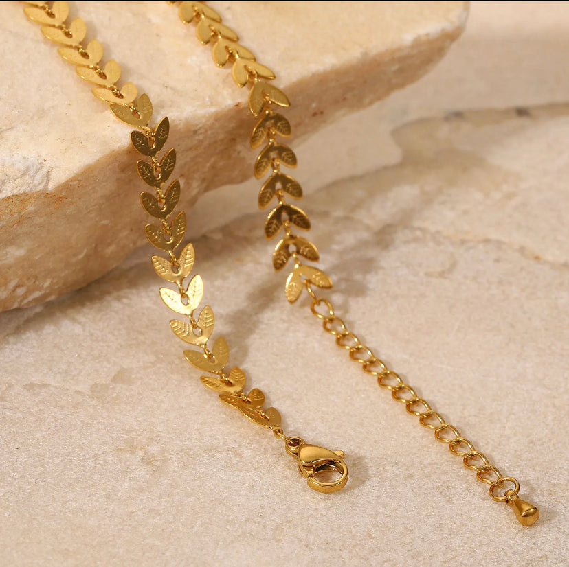 Minimal Leaf Chain Anklet