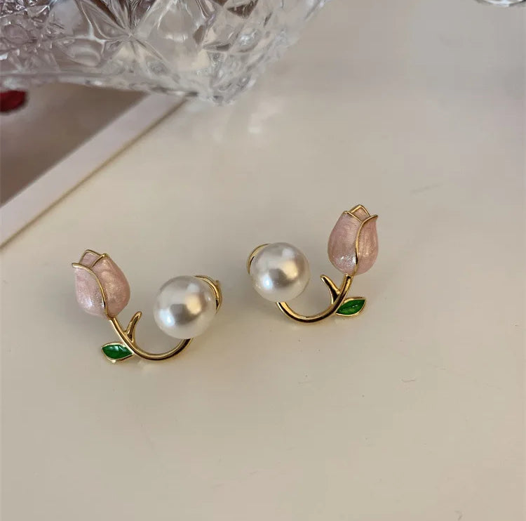 Rose Pearl Studs