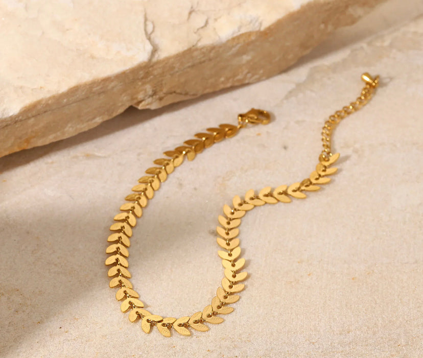 Minimal Leaf Chain Anklet