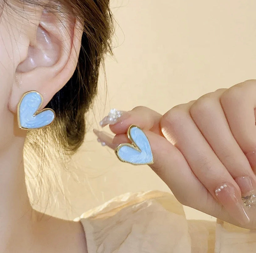 Pretty Heart Studs