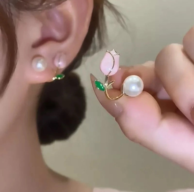 Rose Pearl Studs