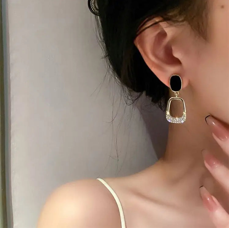Black Onyx Danglers