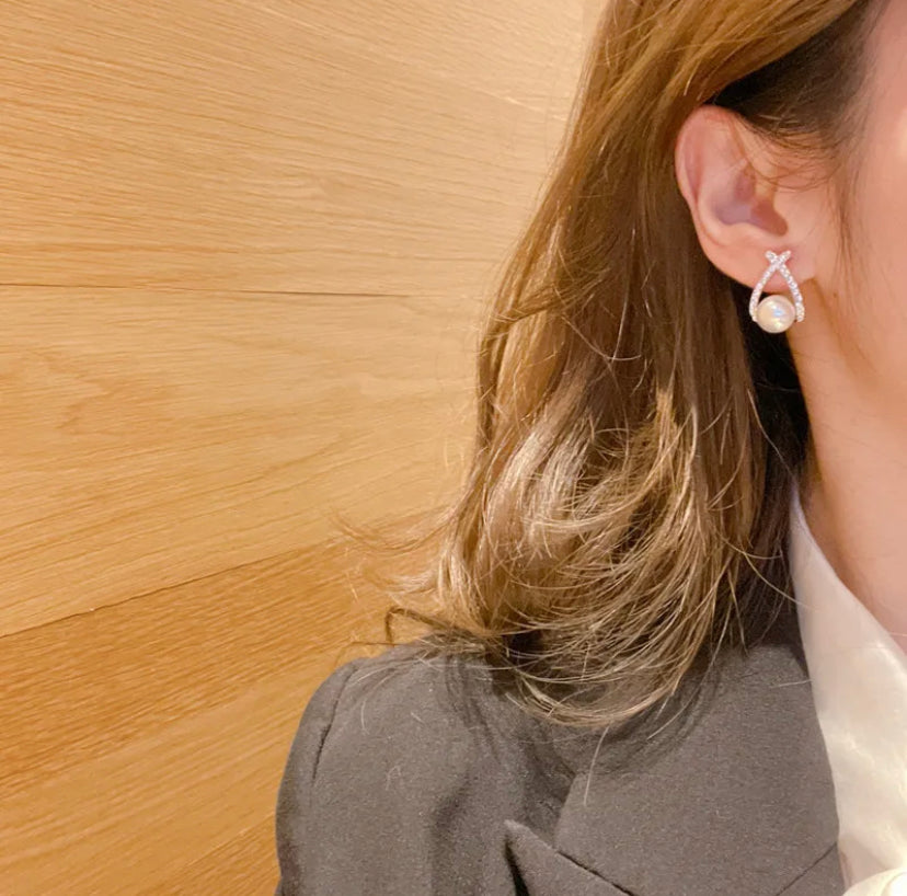Cross Pearl Ear Studs