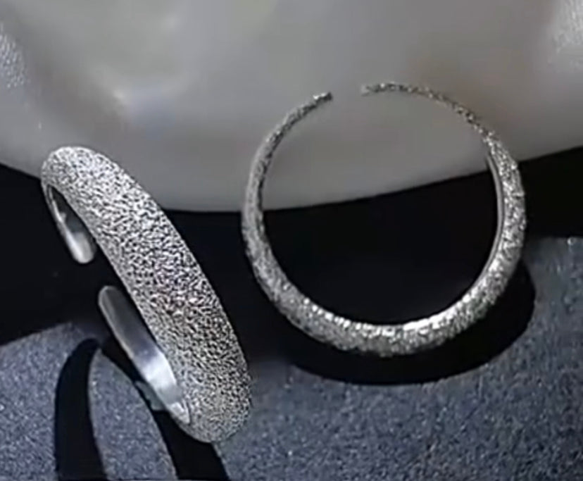 Sparkling Silver Band Ring