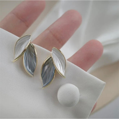 White & Grey Leaf Studs