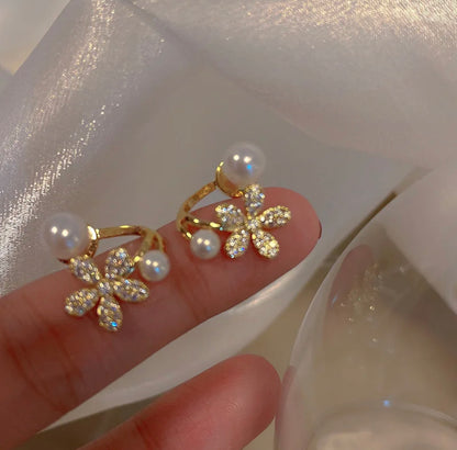 Cute Little Flower Pearl Studs