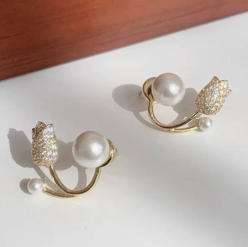 Pearl Tulip Flower Earrings